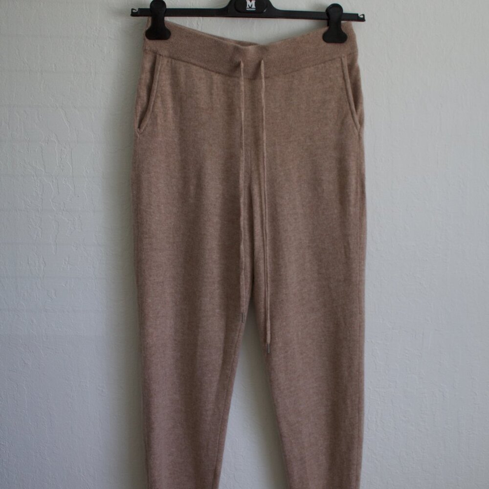 Quince 100% Mongolian Cashmere Sweat Pants